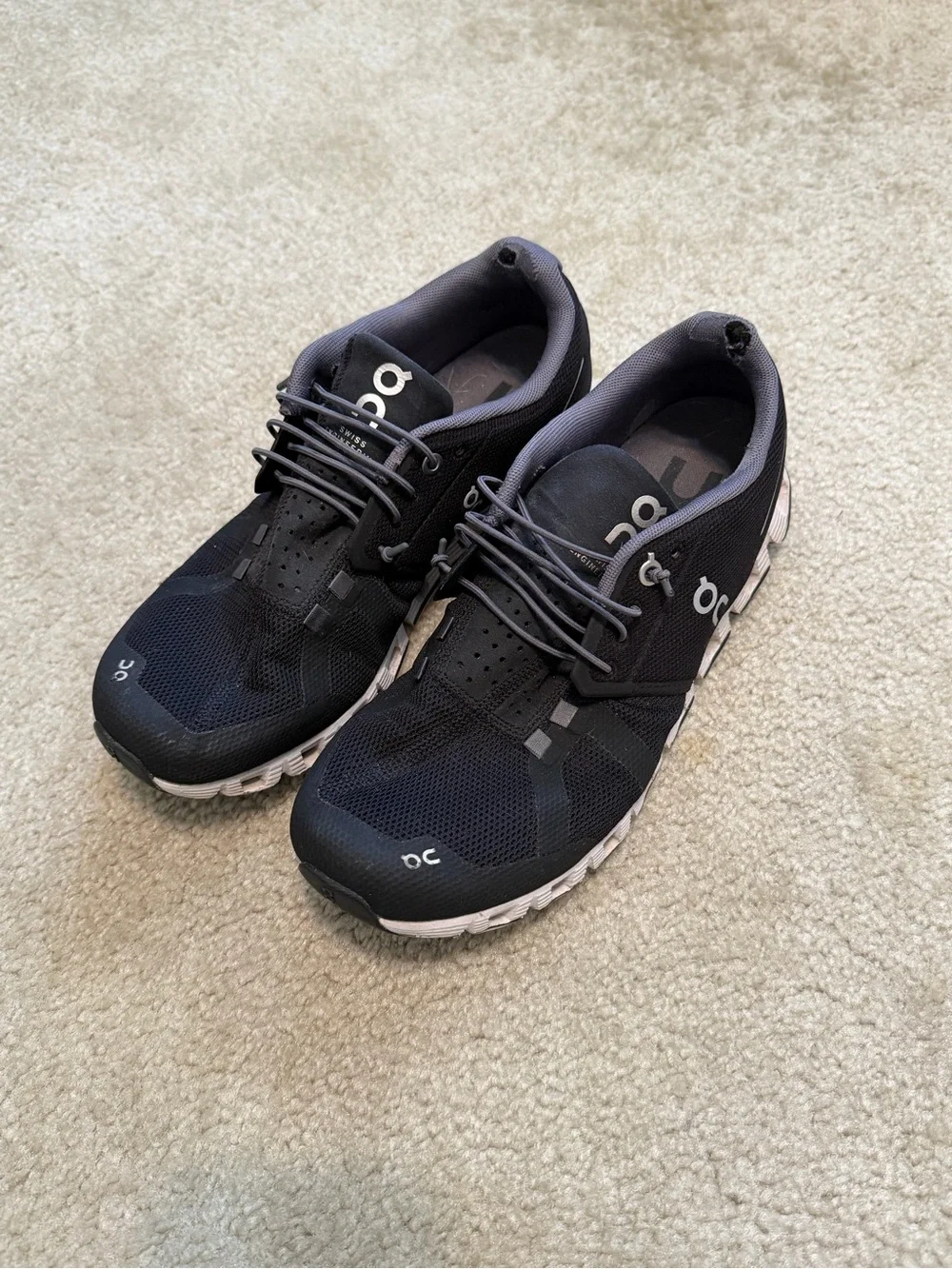 On Cloud Women’s Running Shoes